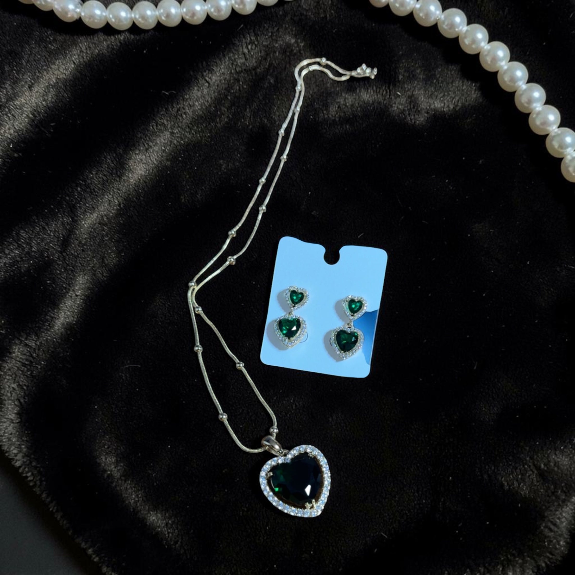 Set Corazón Verde Reina- Oro laminado✨✨
