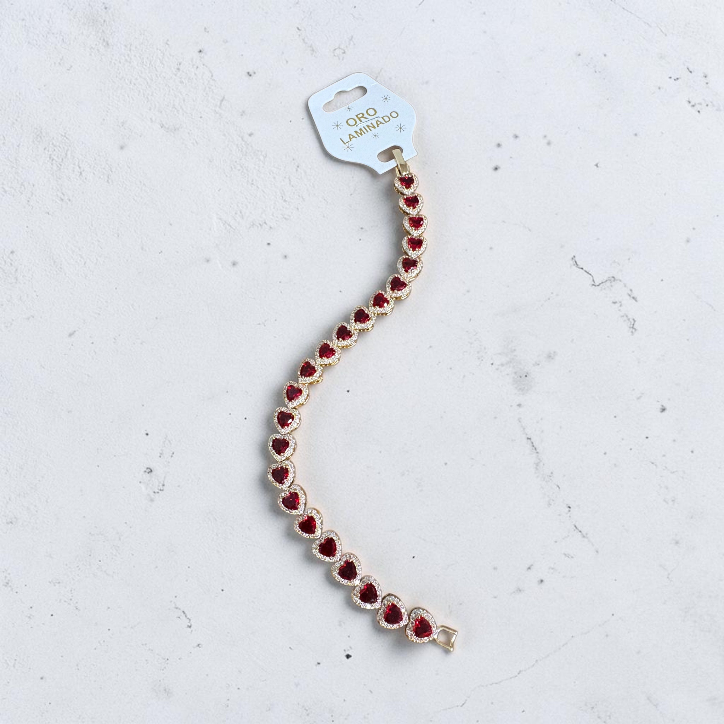 Manilla Tenis Corazones Rubí - Oro Laminado✨
